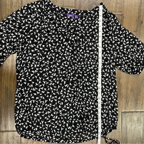 Mexx Sheer Short Sleeve Top with Bottom Tie Up - Picture 10 of 13